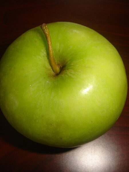 Apfel-Meerrettich-Süppchen – kalt, grün und spritzig