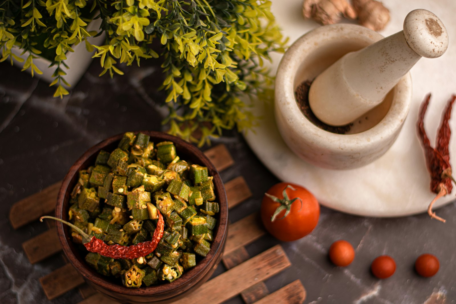Bhindi Masala – Okra-Curry, knackig und nicht schleimig