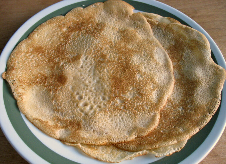 Buchweizenblinis – fluffig mit Hefe & Eischnee