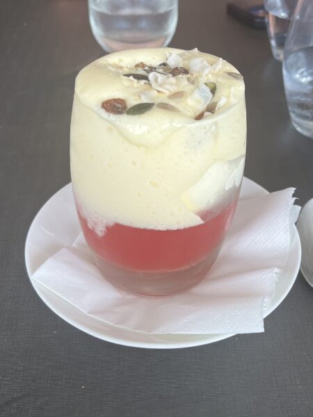 Buttermilch-Panna-cotta – frisch, leicht und cremig