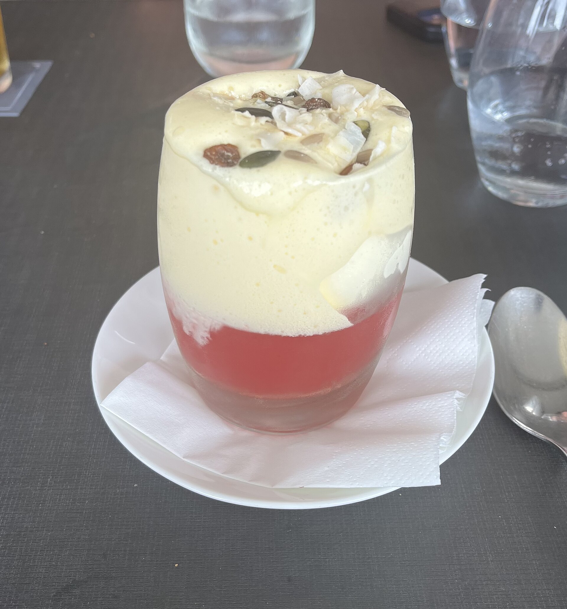 Buttermilch-Panna-cotta – frisch, leicht und cremig