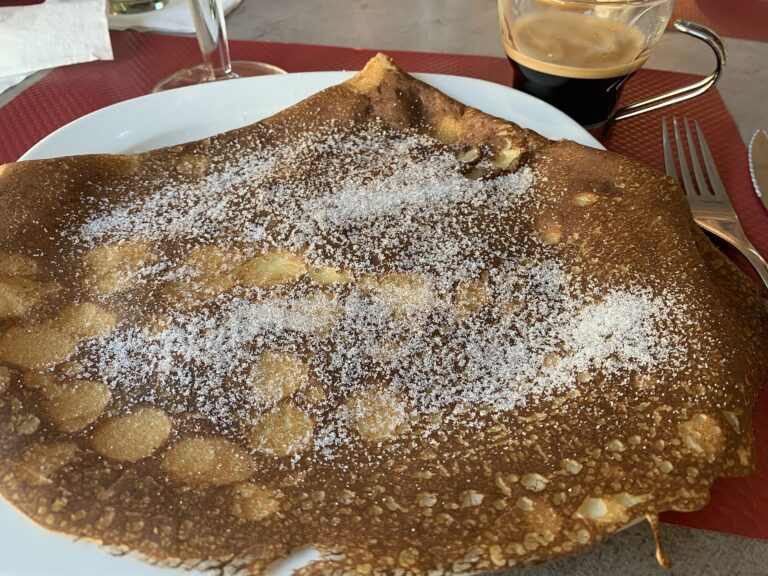 Crêpes Grundrezept – hauchdünn und zart vom Profikoch