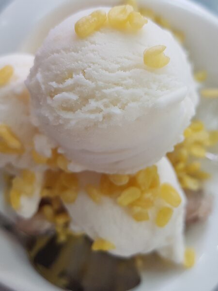 Curryeis mit Kokos & Banane – exotisches Eis vom Profikoch