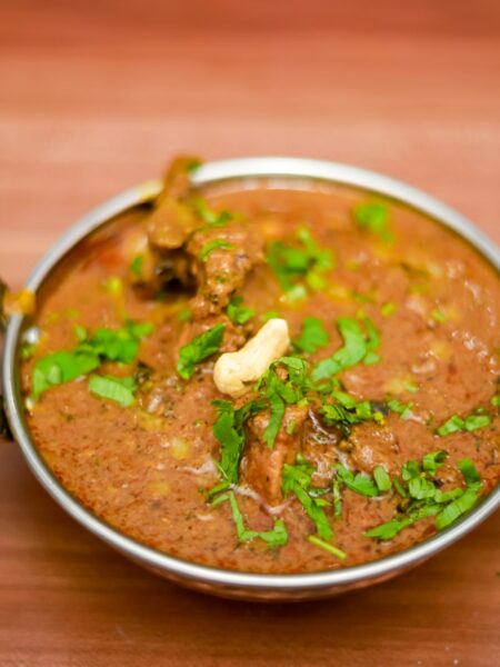 Dal Tadka – gelbe Linsen mit aromatischem Gewürzöl