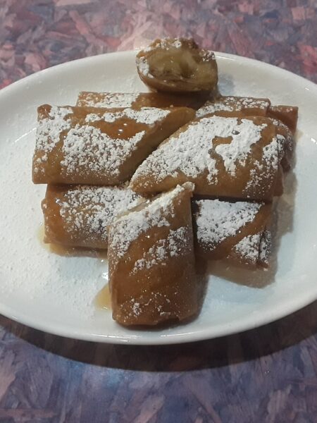 Glasierte Bananen im Vanillesud mit Mango & Passionsfrucht