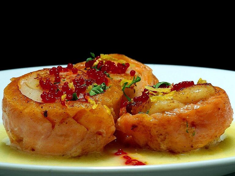 Kerbel-Beurre-blanc – feine Buttersauce zu Fisch