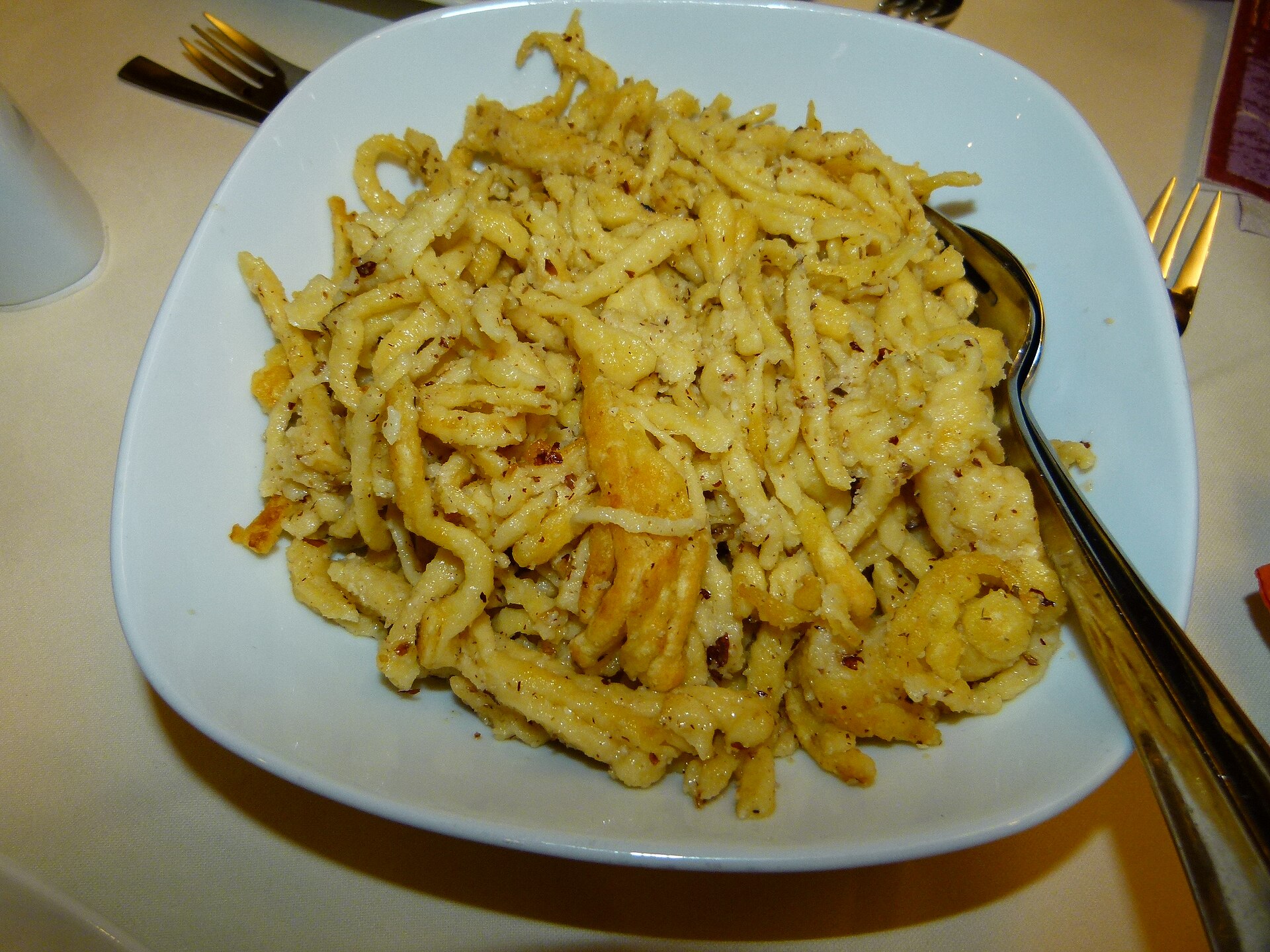 Maronenspätzle – herbstliche Spätzle mit Kastanienmehl