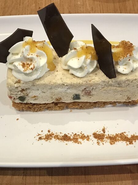 Mohnparfait – cremiges Eisdessert ohne Eismaschine