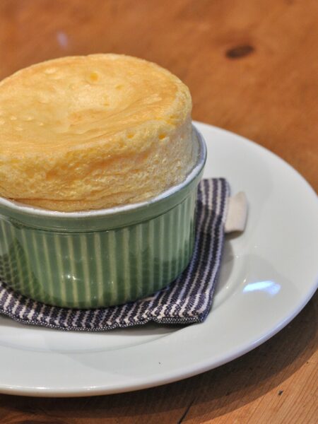 Passionsfruchtsoufflé mit Kokos – luftig & gelingsicher