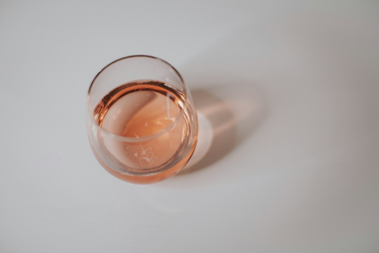 Rooh Afza Sharbat – erfrischender Rosensirup-Drink