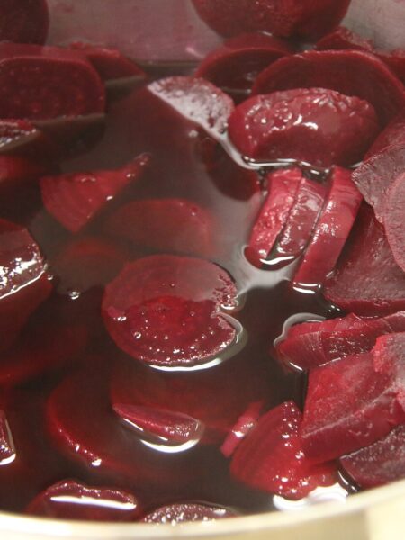 Rote-Bete-Sorbet mit Himbeeressig – fruchtig & ungewöhnlich