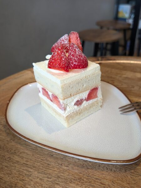Sahnefüllung für Beerenkuchen – leichte Creme mit Gelatine