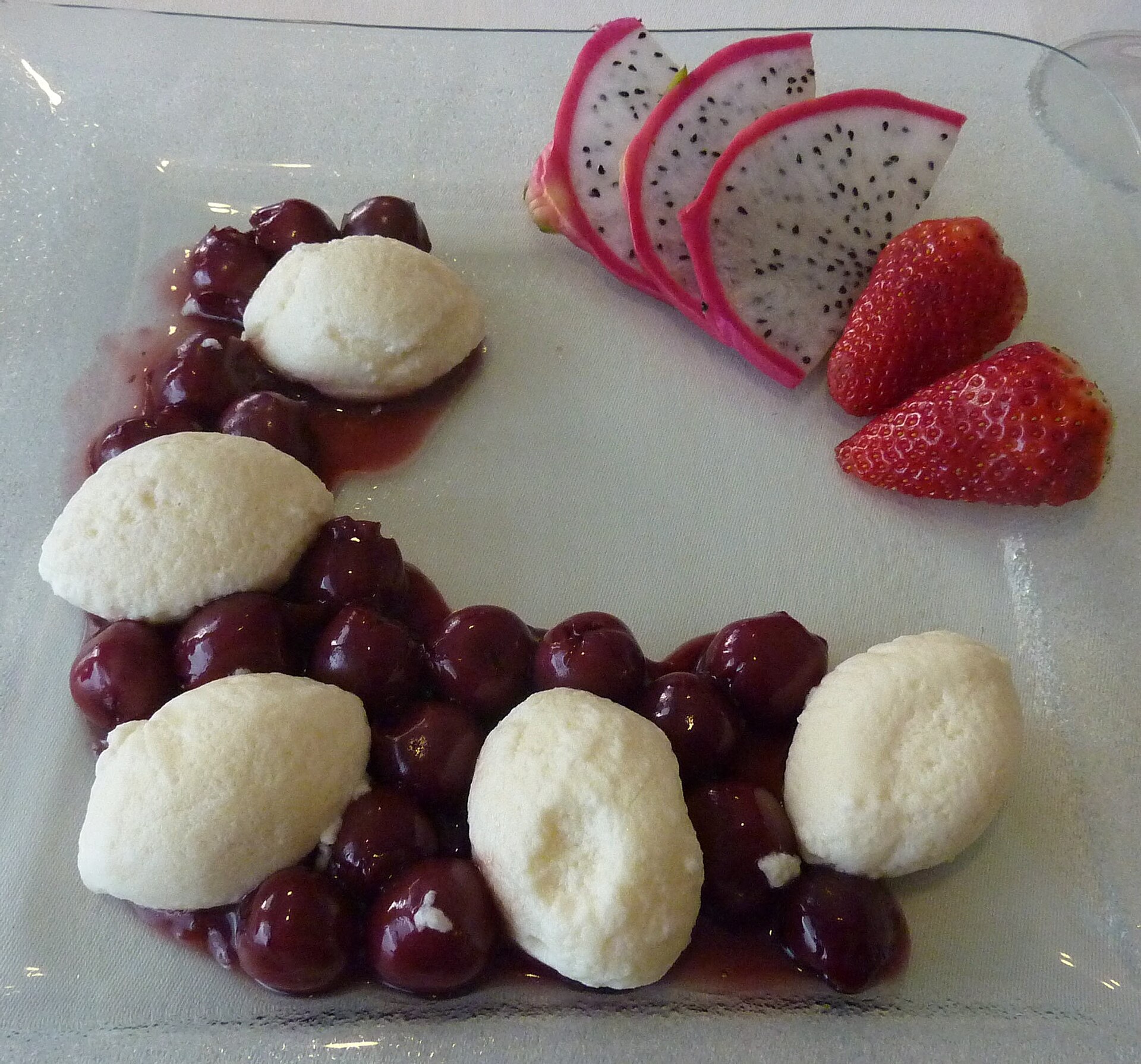 Süße Grießknödelchen – fluffig mit Vanille und Butter