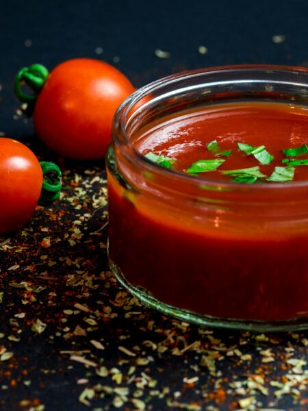 Tomaten-Chutney – süß-scharf mit Panch Phoron