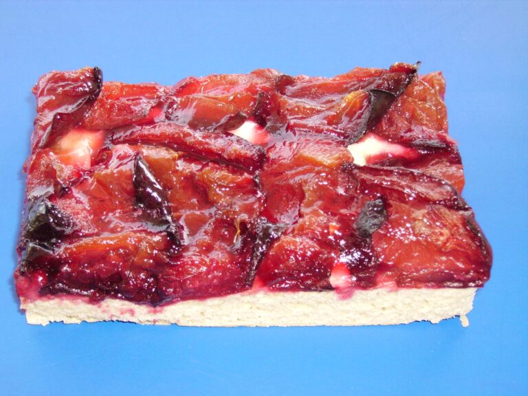 Tortenguss selber machen – klarer Guss für Obstkuchen