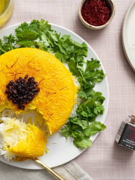 Zafrani Chawal – Safranreis mit Kardamom und Nüssen